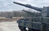 Более 100 украинских военных тренируются на танках Leopard в Польше