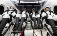 Международный экипаж из четырех стран вернулся с МКС на Землю