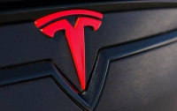 Tesla отзывает более 120 тысяч автомобилей во всем мире