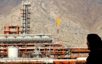 Госдеп окончательно запретит покупать иранскую нефть