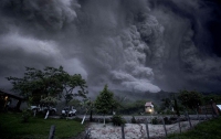 В Мексике эвакуируют жителей из-за извержения вулкана