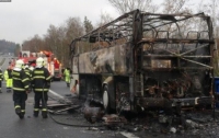 В Чехии полностью сгорел автобус, в котором ехали украинцы