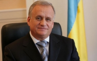 Янукович наградил защитника парламентской трибуны
