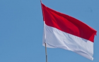 Более 50 человек умерли, считая голоса на выборах в Индонезии