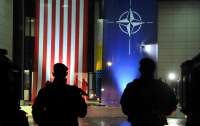 Джонсон и Трамп заявили о необходимости единства НАТО перед лицом новых угроз
