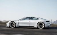 Porsche вложит €1 миллиард в разработку электромобиля