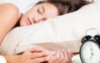 Ученые рассказали к чему приводит переизбыток и недостаточное количество сна