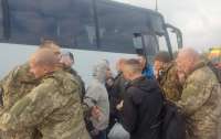Из плена вернули 52 защитника Украины (видео)