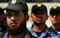Египетским полицейским разрешили отпускать бороду