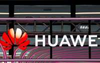 США отозвали некоторые лицензии на поставку продукции для Huawei
