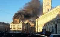 В центре Питера разбушевался пожар (ВИДЕО) 