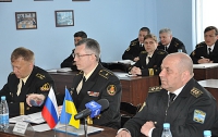 Украинские и российские военные моряки решили в мае повоевать
