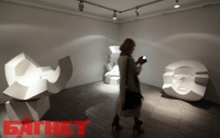 В Киеве Bottega-gallery показывает скульптурные «Контрформы» Билыка (ФОТО)