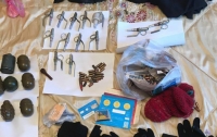 В Киеве в квартире нашли арсенал оружия