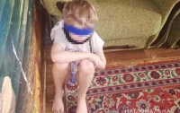 В Днепре мать посадила 8-летнего мальчика на цепь