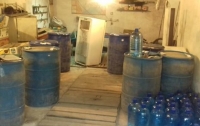 В Запорожской области разоблачили подпольный цех по производству алкоголя