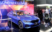BMW представила в Шанхае удлиненный седан 3-й серии