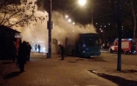 В Киеве загорелся троллейбус с пассажирами