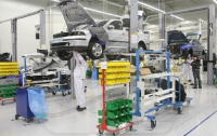 Volkswagen  сократил план выпуска машин в России на 13%