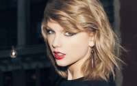 300 млн прослуховувань за день: Тейлор Свіфт знову встановила шалений рекорд