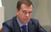 Медведев пугает российских чиновников продолжением кадровых чисток