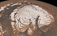 Ученые допустили существование на Марсе снежных бурь