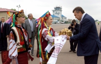 Виктор Янукович: Хлеб не подорожает, но подорожает