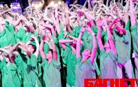 Сотни танцоров сокрушили центр Киева (ФОТО)