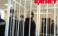 Луценко привезли в Киев на суд по делу Ющенко