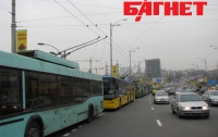 Маловместительные автобусы уберут из центра Киева
