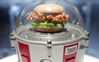 KFC отправляет свой сэндвич в космос (видео)