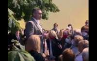 Очевидцы случайно сняли, как Кличко делился секретом преобразований в столице (видео)