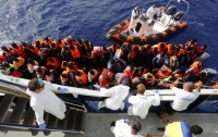Возле берегов Испании спасли почти полтысячи мигрантов
