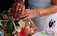 Регистрация брака в Украине стоит 85 копеек