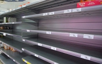 В киевские магазины перестали завозить продукты