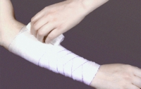 Разработана повязка для ран, которая показывает успешность процесса заживления раны