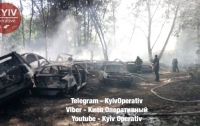 На Столичном шоссе в Киеве сгорели более полусотни автомобилей (видео)