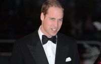 На Centrepoint's Winter Whites Gala награды вручал  Принц Уильям (ФОТО)