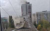 В Белгороде на жилой дом посыпались обломки ракеты