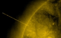 Появилось видео столкновения гигантского НЛО с Солнцем