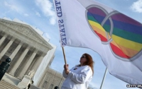 Споры об однополых бараках дошли до Верховного суда США