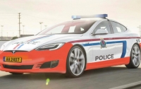 Tesla будет «служить» в полиции Люксембурга