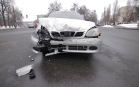 Серьезная авария в Киеве: пострадала девушка