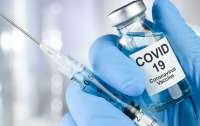 Почему вакцинированные люди болеют COVID-19