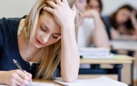 Городские выпускники лучше сдали ВНО, чем сельские
