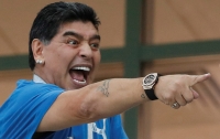 Марадона вызвал на боксерский бой заместителя генсека FIFA