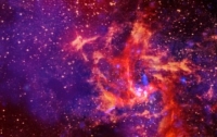 Астрономам удалось взглянуть на горизонт событий черной дыры