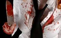 В Херсоне пьяная женщина напала с ножом на мужчину