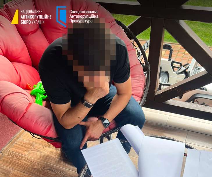 Антикорупційні органи викрили співробітника СБУ на «вирішенні питання» за гроші