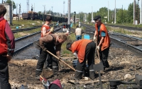 За 6 месяцев 2010 года «Укрзалізниця» отремонтировала почти 1,5 тысяч километров ж/д путей